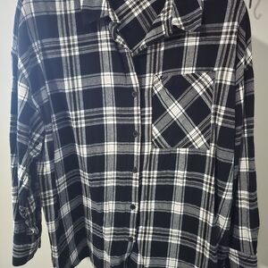 H&M Black and White Plaid Button-Down Shirt